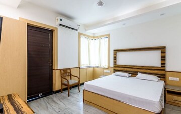 Bedroom in 5 BHK Independent House at Habitat 44, Sector 44 – for Rent