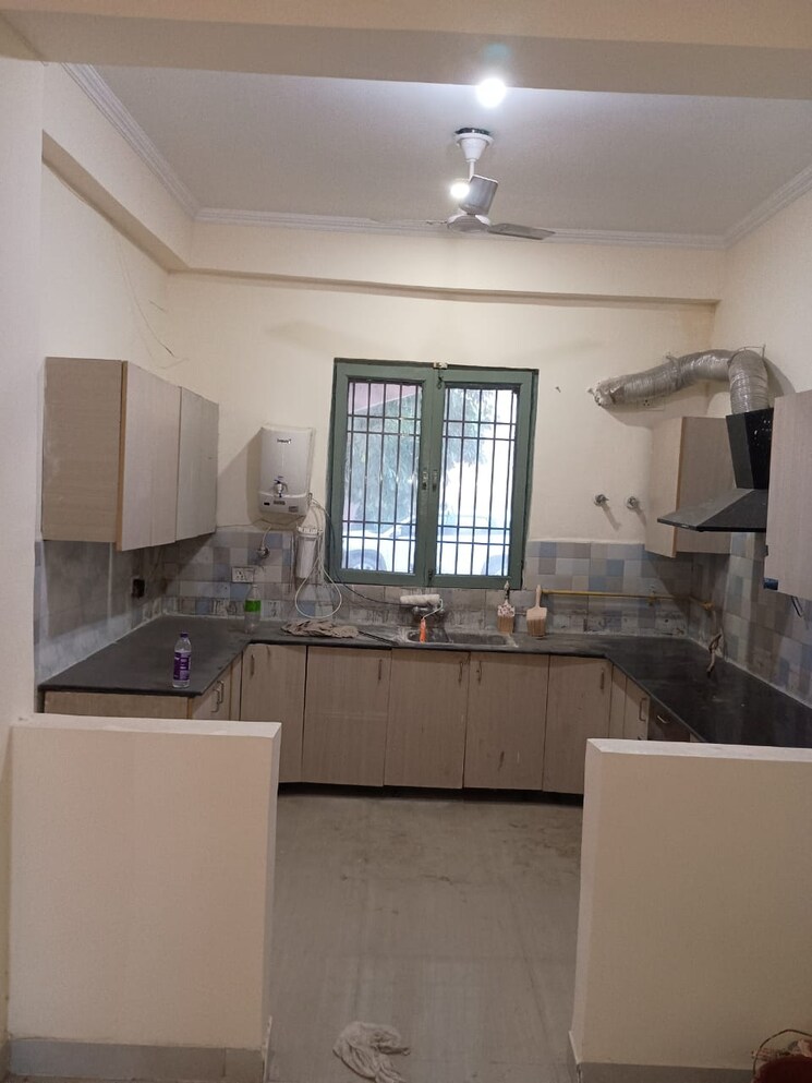 Kitchen, amrapali-dream-valley 3 Bedroom 1690 Sq.Ft. Villa In Tech Zone 4 Greater Noida Greater Noida 9011866