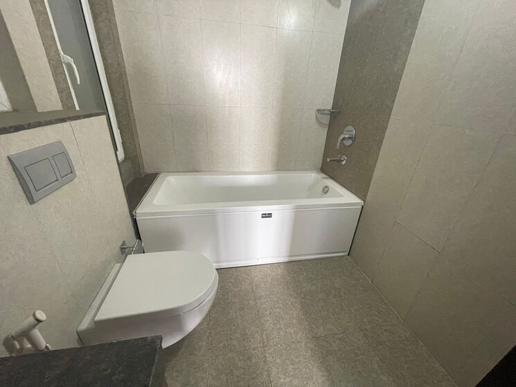 Bathroom, wave-amore 3 Bedroom 2287 Sq.Ft. Apartment In Sector 32 Noida 9011891