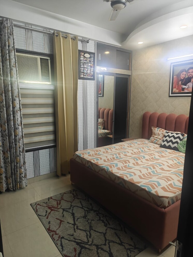 Bedroom, dlf-regal-gardens 2 Bedroom 1527 Sq.Ft. Apartment In Sector 90 Gurgaon 9011894