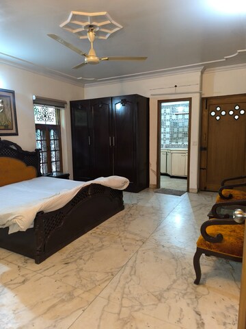 Bedroom in 2 BHK Apartment at Vasant Kunj – for Rent