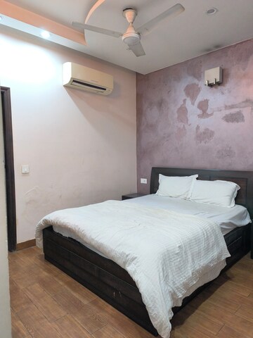 Bedroom in 2 BHK Apartment at Vasant Kunj – for Rent