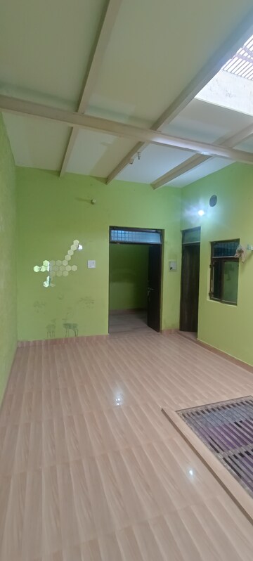Room in 4 BHK Independent House at Sewla Jat – for Sale