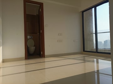 Room in 3 BHK Apartment at Sunteck City Avenue 1, Goregaon West – for Rent