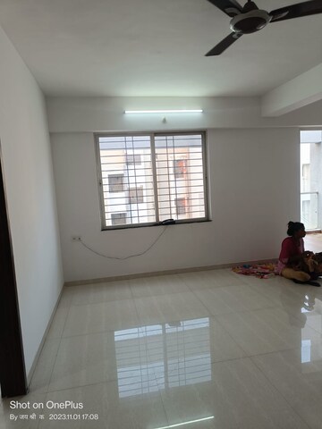 Room in 2 BHK Apartment at Manav Perfect 10, Balewadi – for Rent