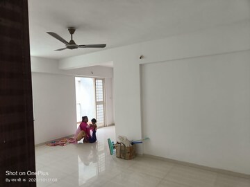 Room in 2 BHK Apartment at Manav Perfect 10, Balewadi – for Rent