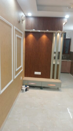 2 BHK Builder Floor For Sale in Niti Khand I