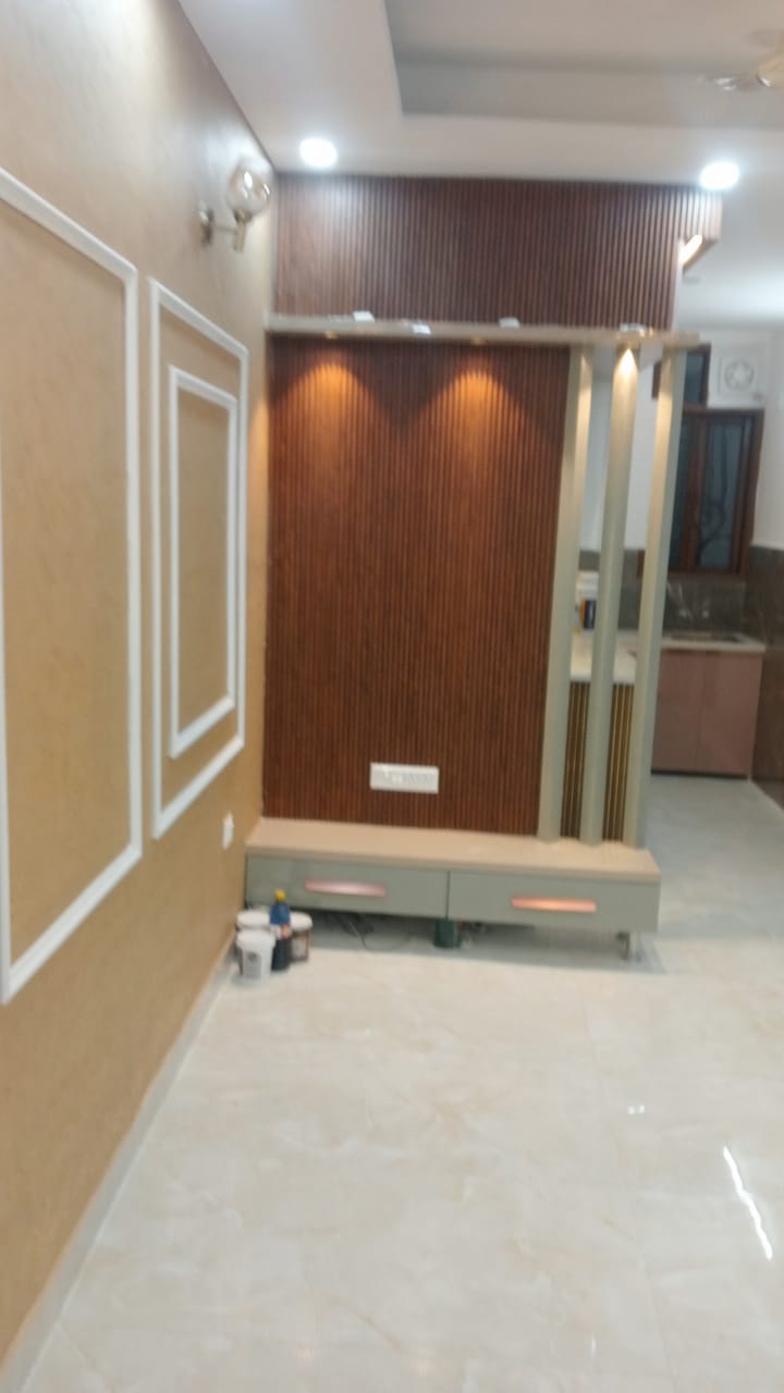 2 BHK + Servant Room Builder Floor For Sale in Builder Floor 