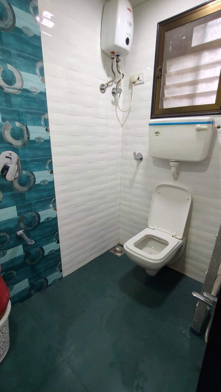 Bathroom, bhoomi-gokul 2 Bedroom 900 Sq.Ft. Apartment In Goregaon East Mumbai 9012079