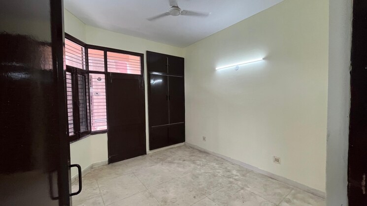 Room, vijay-ratan-vihar 3 Bedroom 1500 Sq.Ft. Apartment In Sector 15 Gurgaon 9012083