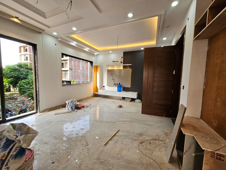  Parking, bptp-district-3 3 Bedroom 180 Sq.Yd. Builder Floor In Sector 85 Faridabad 9012140