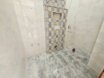 Bathroom in 3 BHK Builder Floor at BPTP District 3, Sector 85 – for Sale