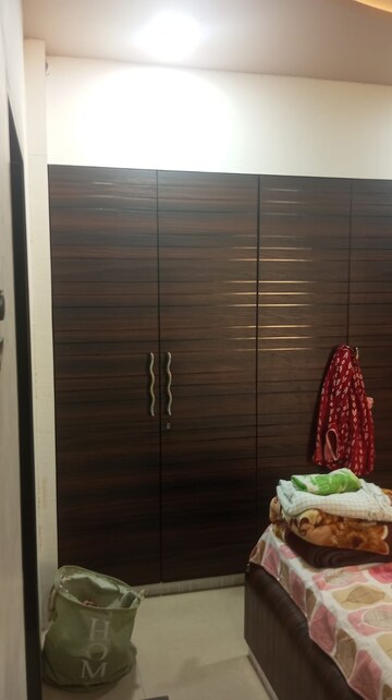 Furnished Amenities in 2 BHK Apartment at Akashganga Complex Kavesar, Kavesar – for Rent