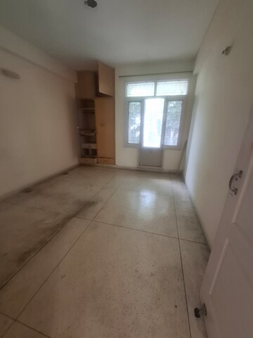 Parking in 1 BHK Apartment at Auram Floor, South City 2 – for Sale