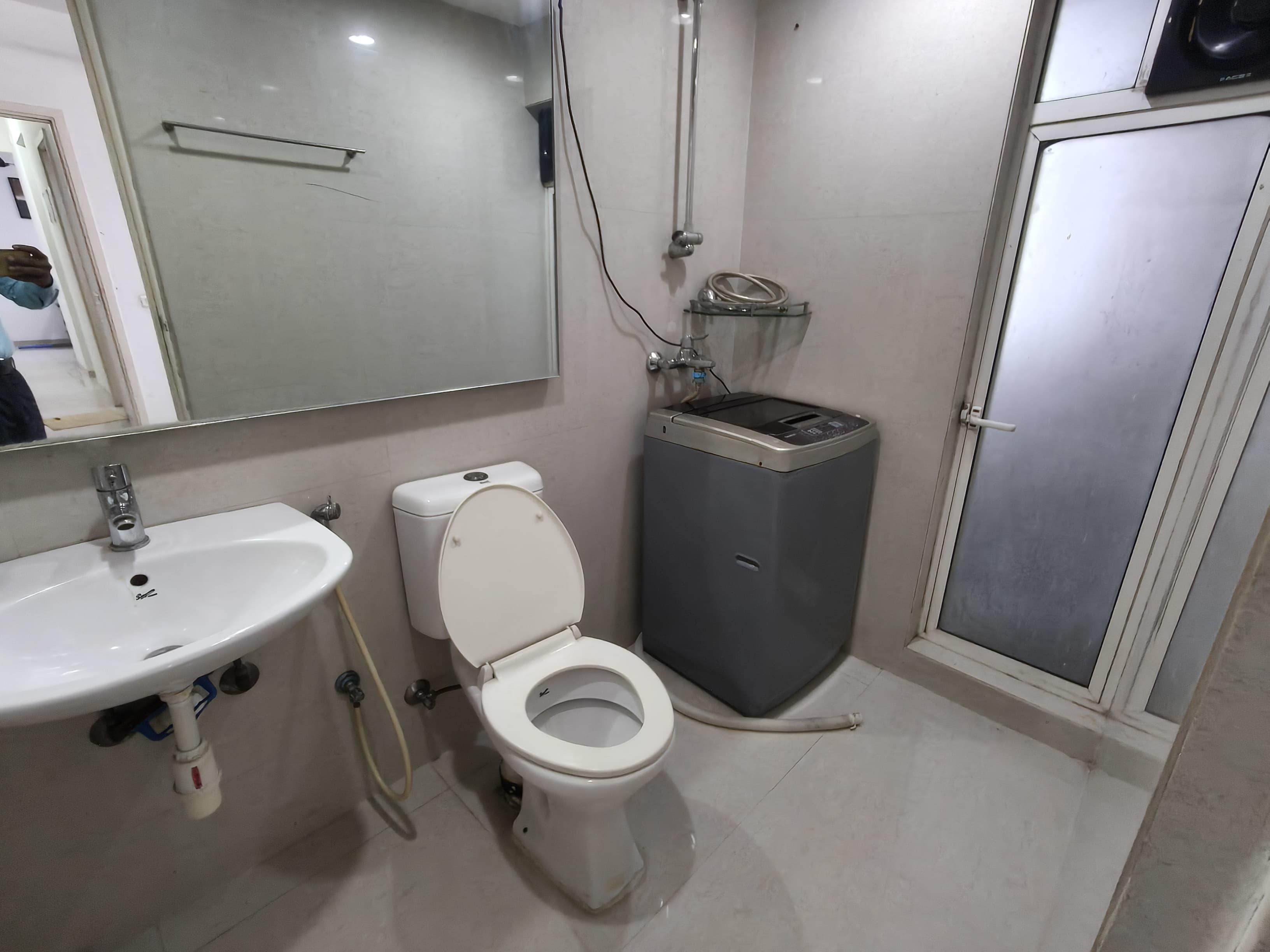 1 BHK + Extra Room Apartment For Rent in Hiranandani Estate