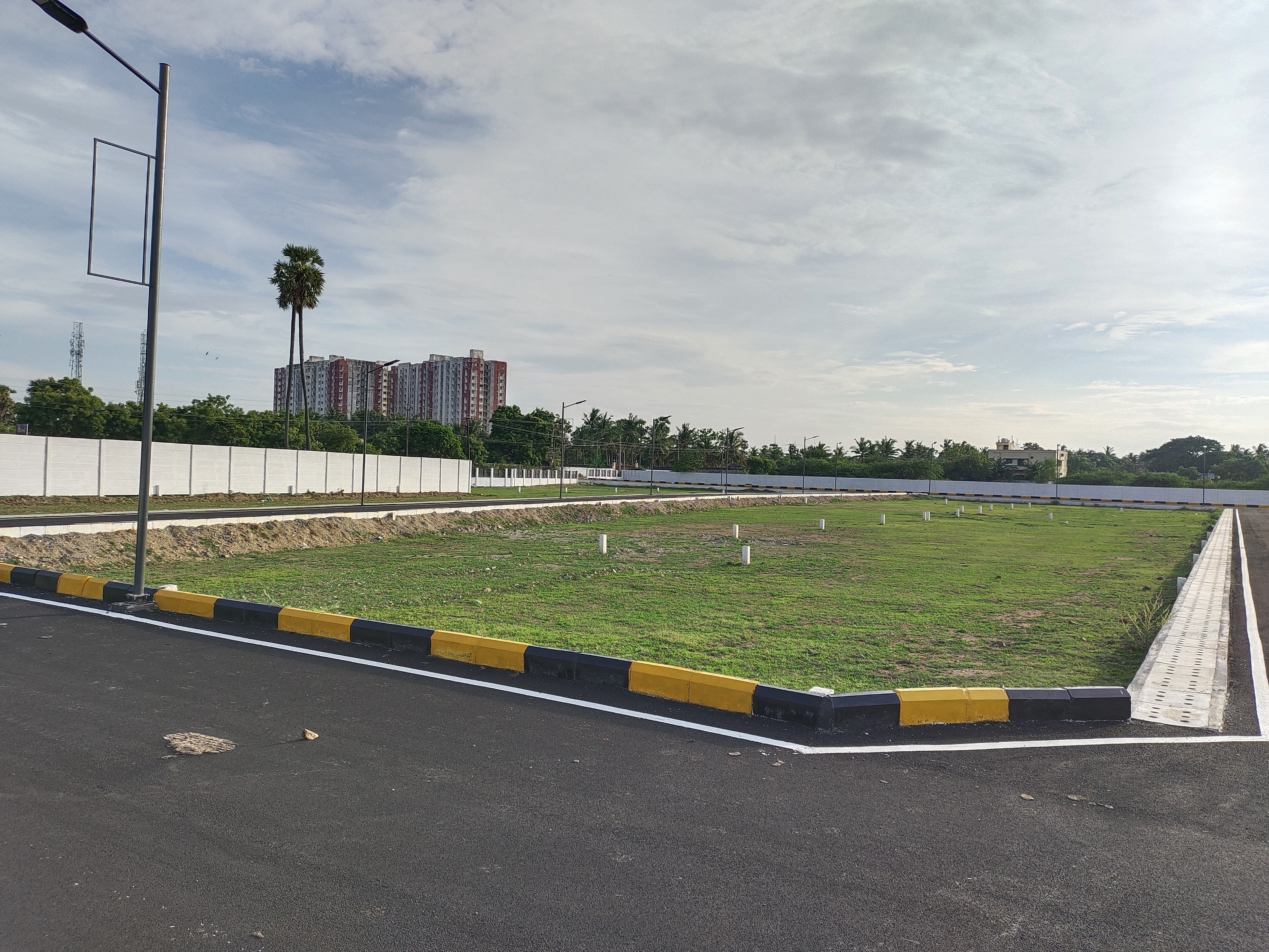 Plot For Sale in Royal c 