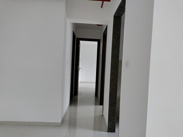Building Lobby in 1.5 BHK Apartment at Sunteck City Avenue 2, Goregaon West – for Sale