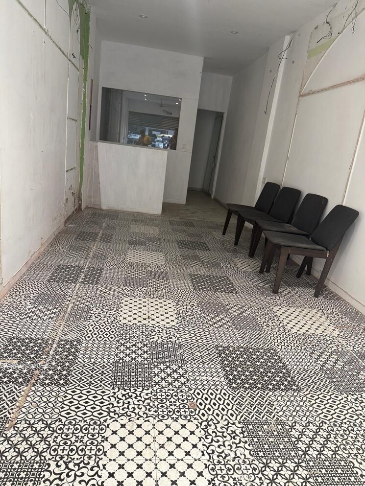 Bathroom, naranpura Commercial Shop 650 Sq.Ft. In Naranpura Ahmedabad 9012212