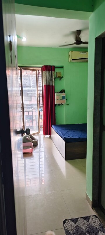 Bathroom in 2 BHK Apartment at Horizon Height, Kasarvadavali – for Rent
