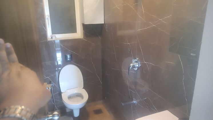 Bathroom, alag-artis 2 Bedroom 585 Sq.Ft. Apartment In Pant Nagar Mumbai 9012151