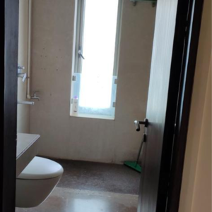 Bathroom in 2 BHK Apartment at Lodha Allura, Kamala Mill – for Sale