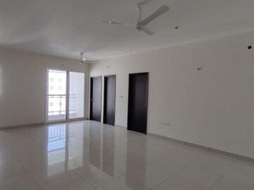 Room in 3 BHK Apartment at Puravankara Purva Zenium, Hosahalli – for Rent