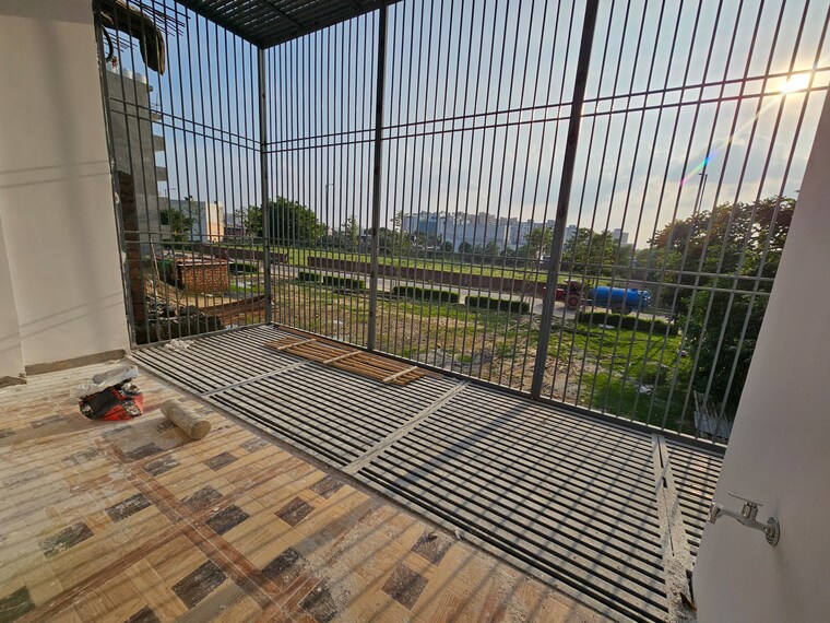 Balcony, bptp-district-3 3 Bedroom 180 Sq.Yd. Builder Floor In Sector 85 Faridabad 9012228