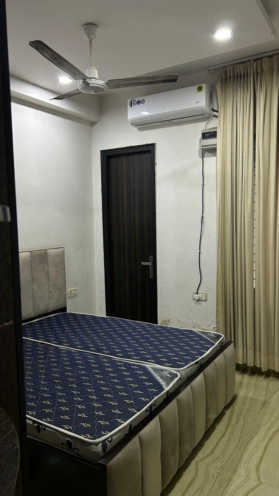 3 BHK Builder Floor For Rent in Sector 45