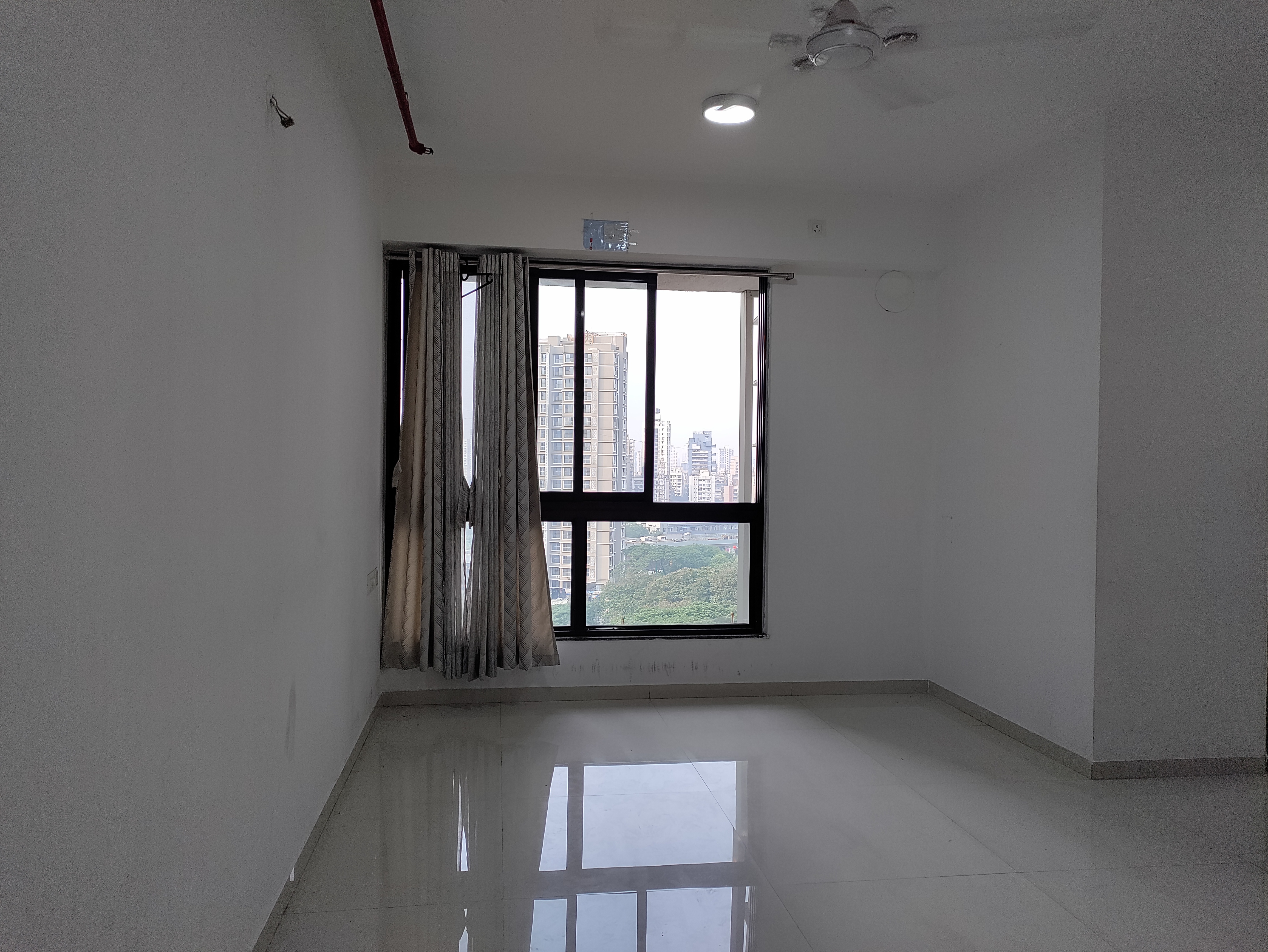 2 BHK + Pooja Room Apartment For Sale in Sunteck City Avenue 2