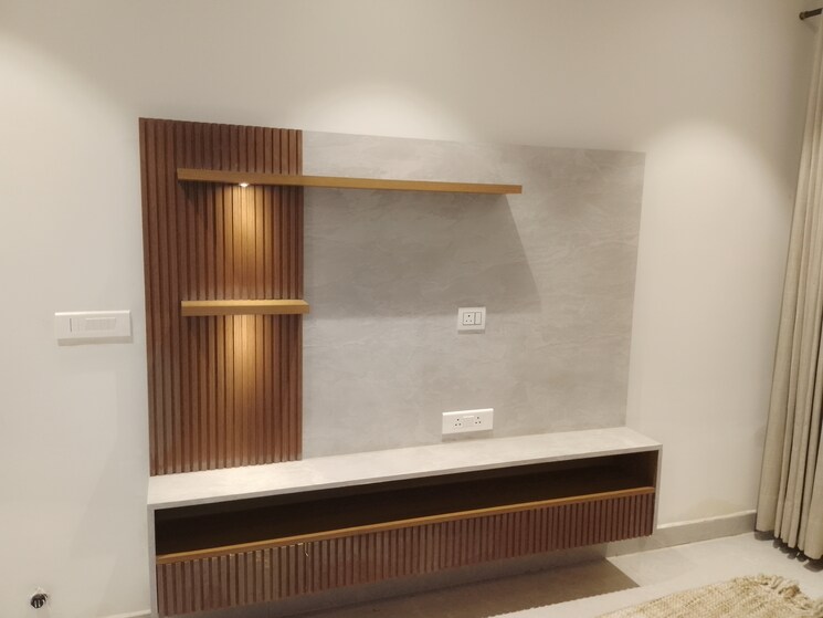 Room, ludhiana chandigarh hwy 3 Bedroom 150 Sq.Yd. Apartment In LudhianA Chandigarh Hwy Mohali 9012309