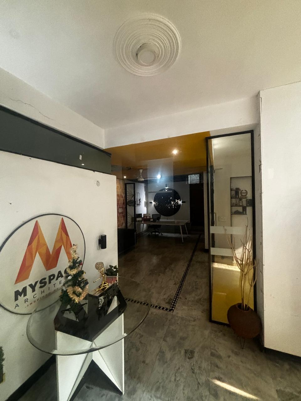 2 BHK Apartment For Rent in Supertech Ecovillage II