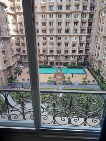 Master Plan in 3 BHK Apartment at Kanakia Paris, Bandra East – for Sale