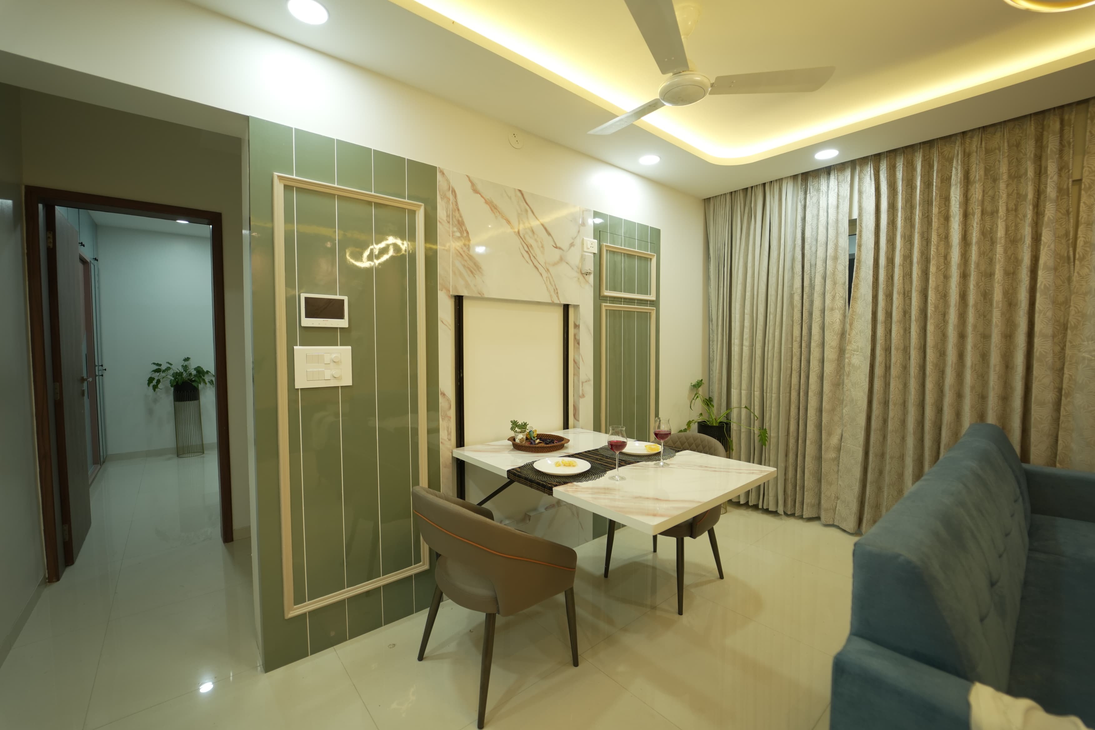 2 BHK + Servant Room Apartment For Rent in Rucha Stature