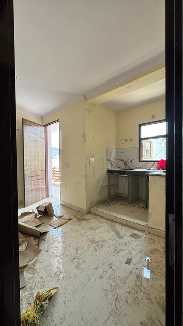 Bathroom in 1 BHK Builder Floor at Palm Residency Chhatarpur, Chattarpur – for Rent