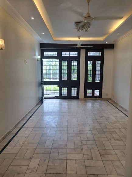 3 BHK + Pooja Room Independent House For Rent in Sector 45