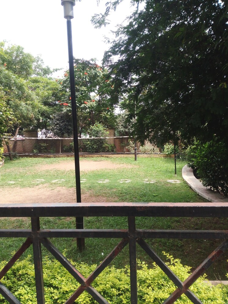 Garden, gera-foliage 2 Bedroom 1300 Sq.Ft. Apartment In Viman Nagar Pune 9012369