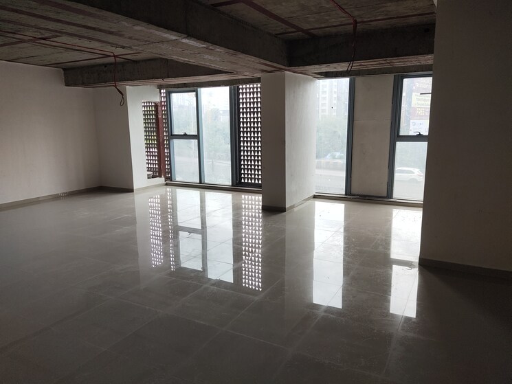 Room, tejas-imperial Commercial Office Space 406 Sq.Ft. In Wakad Pune 9012392