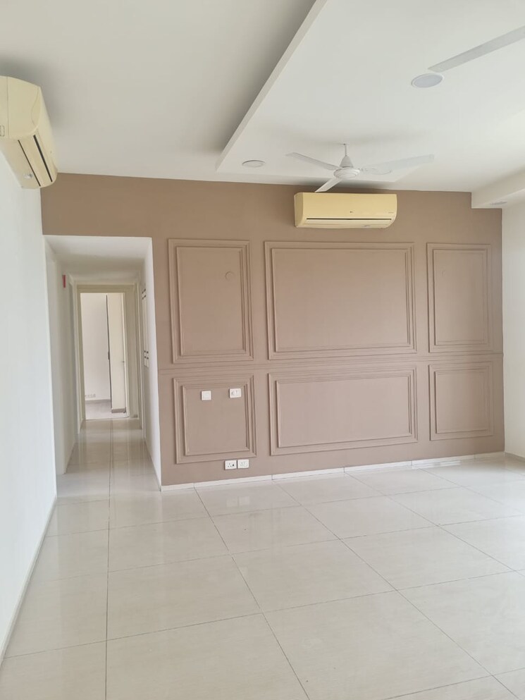 Room, ireo-skyon 3.5 Bedroom 2150 Sq.Ft. Apartment In Sector 60 Gurgaon 9012383