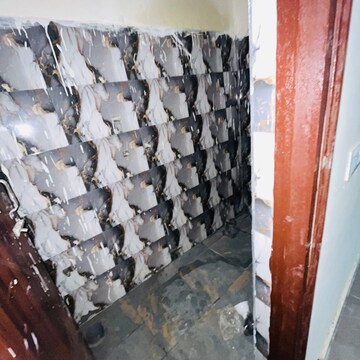 Attached Bathroom in 1 RK Independent House at Mother Homez, Sector 73 – for Rent