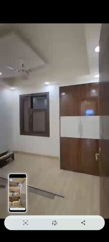 3 BHK Builder Floor For Sale in Vasundhara Sector 5