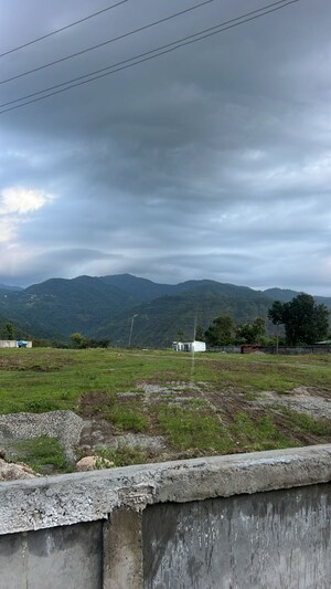  Plot For Sale in Sector 28