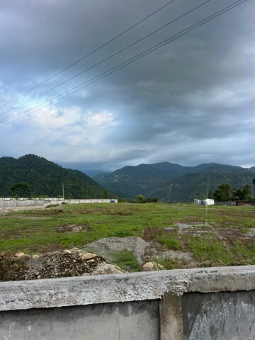 Plot Area in  Plot at Sector 28 – for Sale