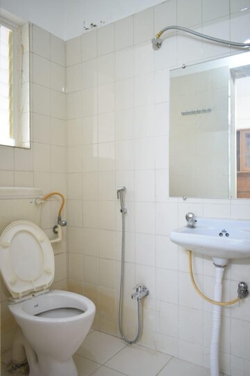 Master Bedroom in 2 BHK Apartment at Anubandh Apartment Dattavadi, Dattawadi – for Rent