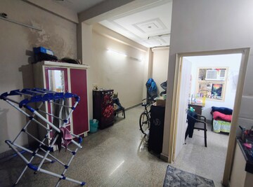 Living Room in 1.5 BHK Builder Floor at Vasundhara Sector 2 – for Rent