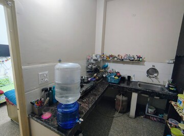 Kitchen in 1.5 BHK Builder Floor at Vasundhara Sector 2 – for Rent