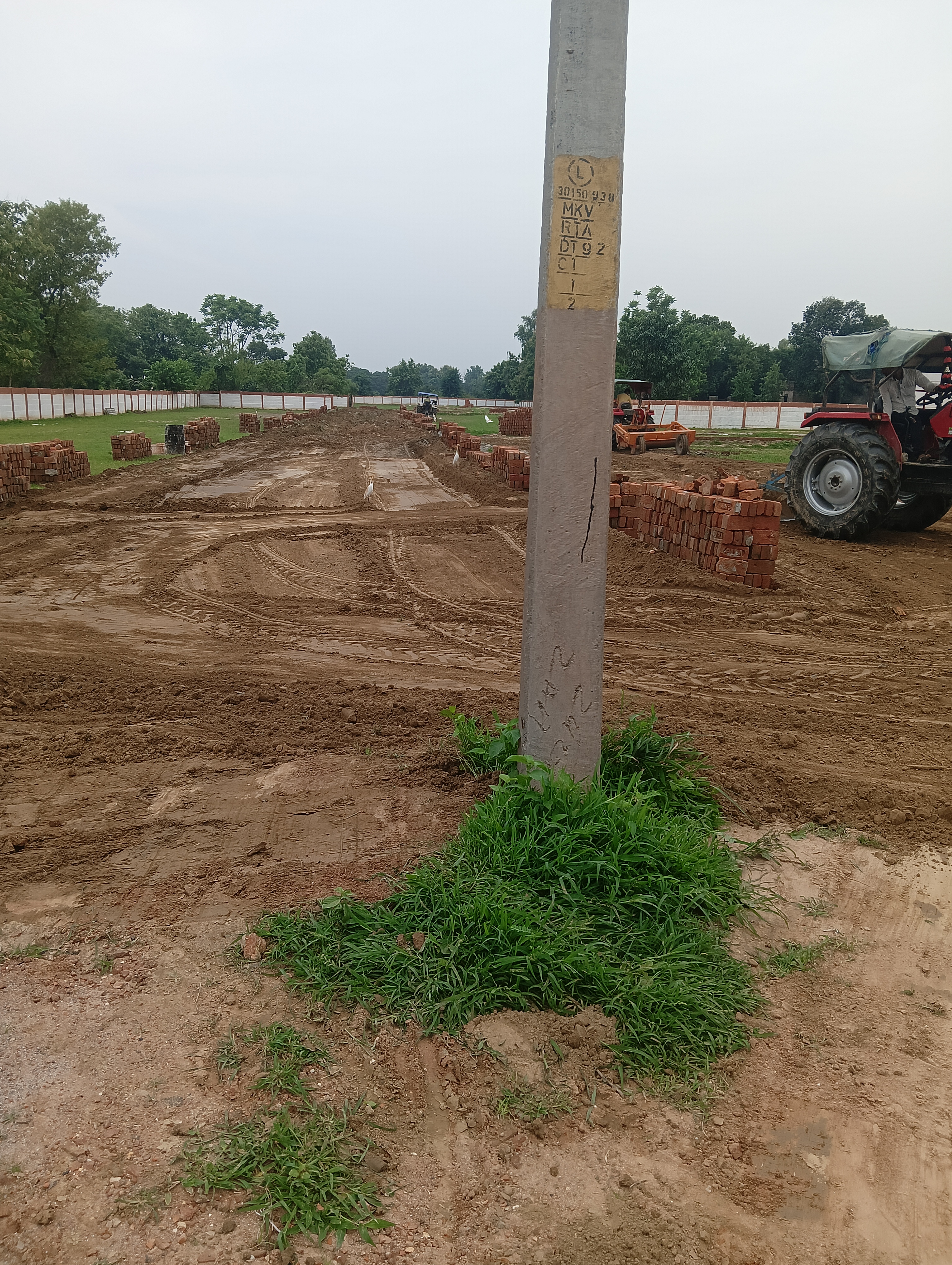 Plot For Sale in Reeta Property 