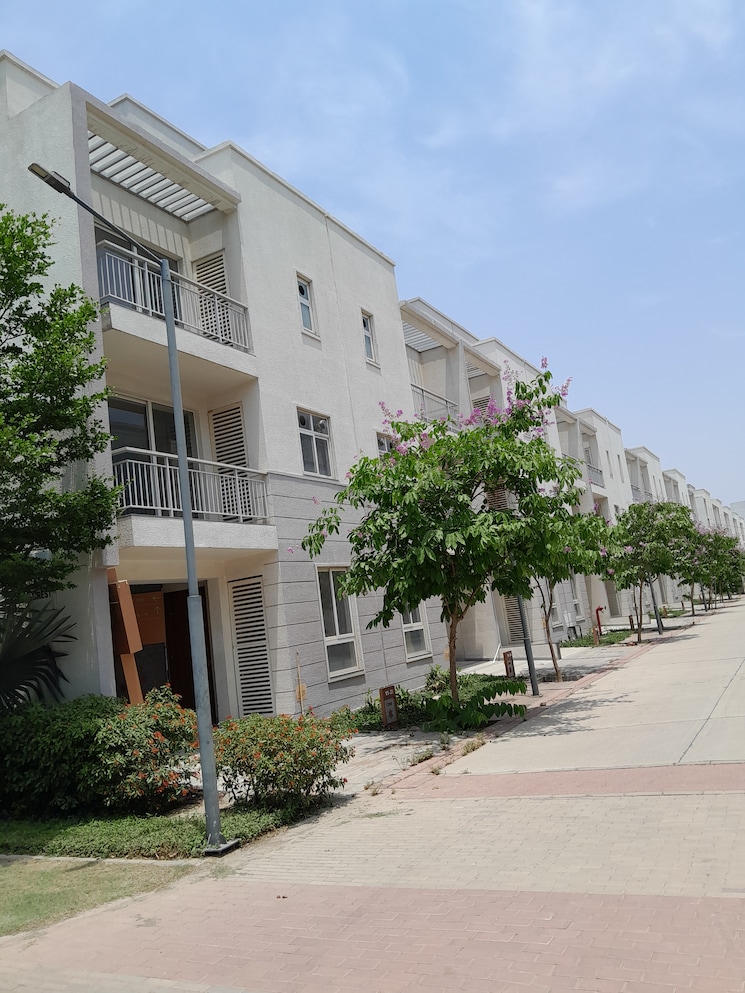 Exterior View, godrej-golf-links-evoke 4 Bedroom 2359 Sq.Ft. Villa In Sector 27 Yamuna Expressway Greater Noida 9012520