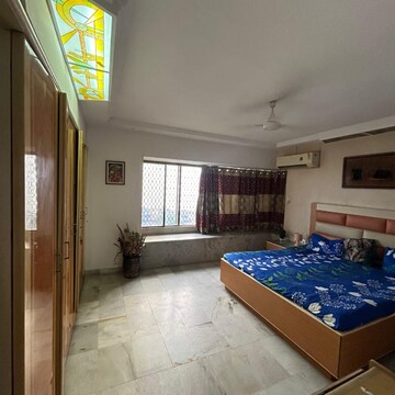 Bedroom in 2 BHK Apartment at Oxford Apartments Bandra West, St. Peters Colony – for Rent