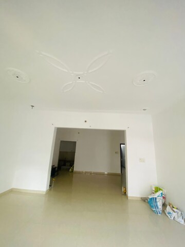 Furnished Amenities in 3 BHK Apartment at SG Shikhar Height, Siddharth Vihar – for Rent