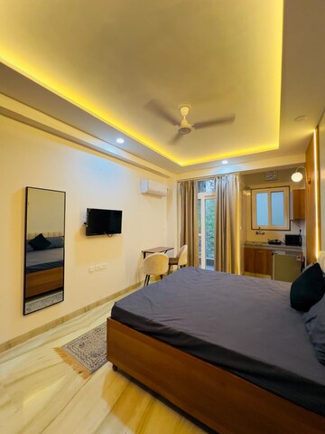 Bedroom in 1 RK Builder Floor at Vasant Kunj – for Rent